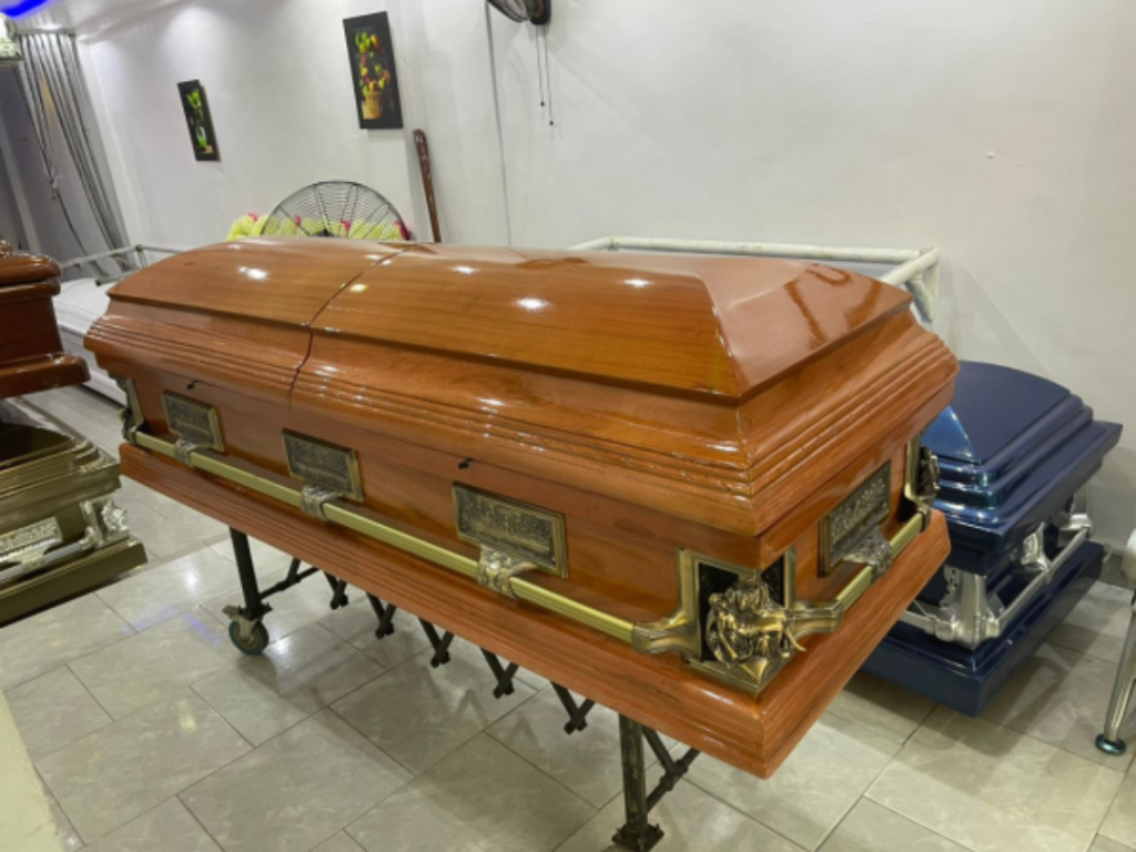 Eternal Crest Mahogany Casket — image 2