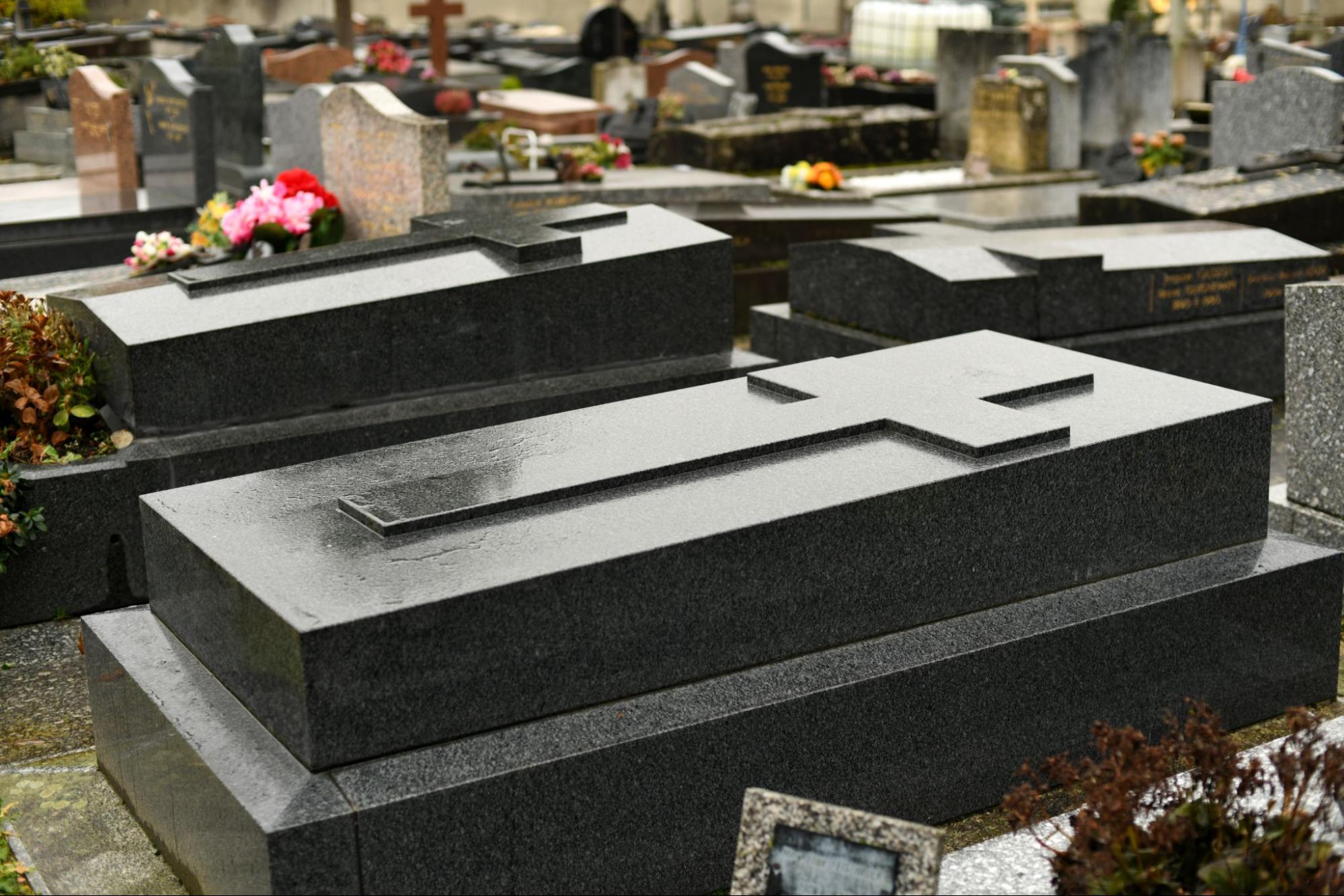 Vault  Tombstone