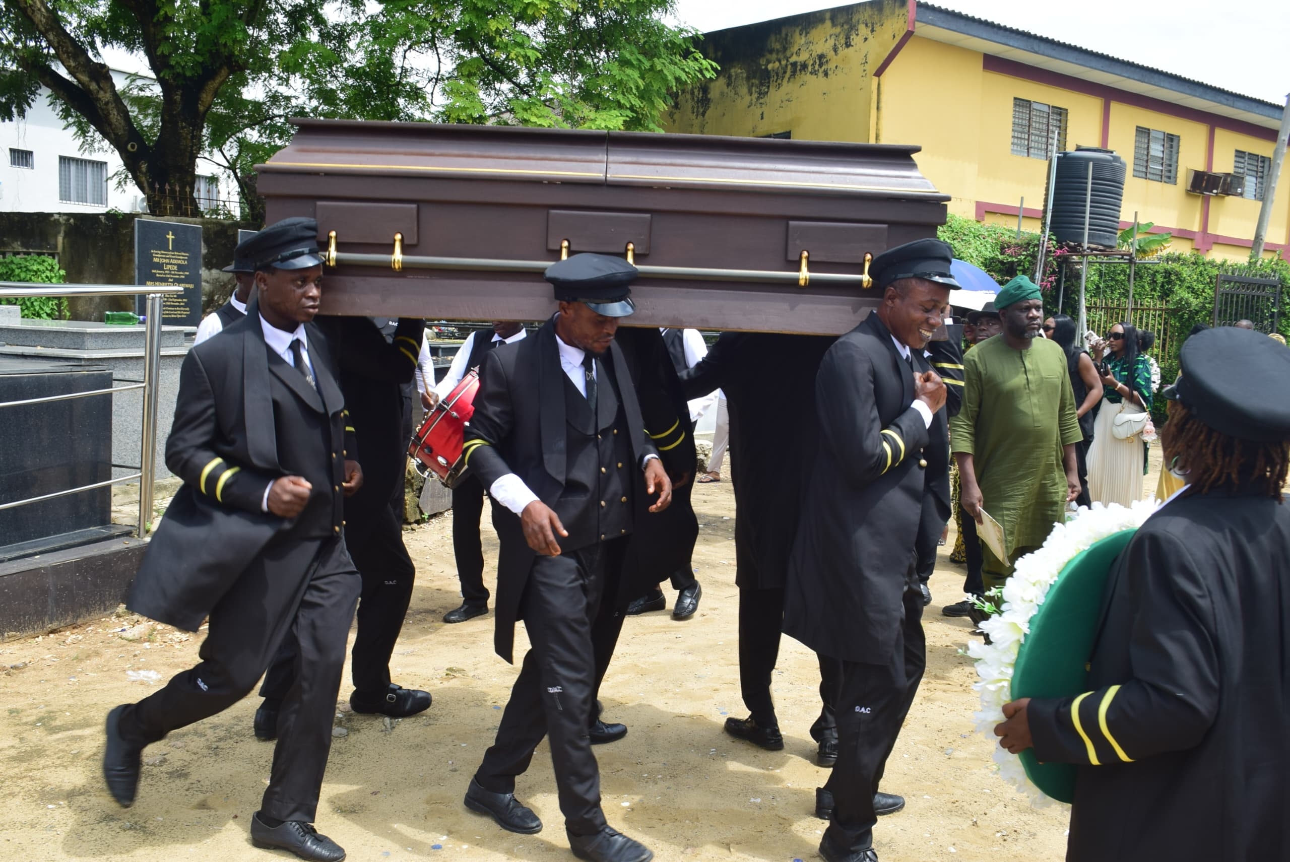 D.A.C Funerals portfolio image 18